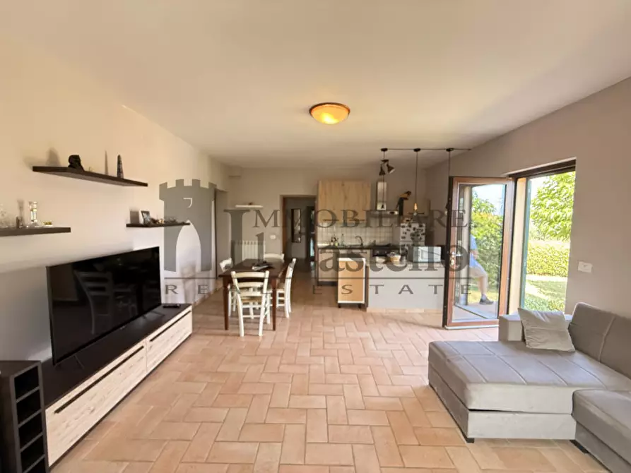 Immagine 30 di Villa in vendita  in Via Soccorso a Castiglione Del Lago