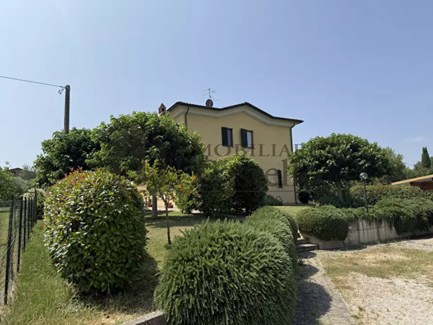 Immagine 41 di Villa in vendita  in Via Soccorso a Castiglione Del Lago