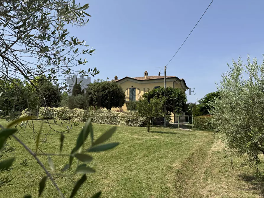 Immagine 44 di Villa in vendita  in Via Soccorso a Castiglione Del Lago