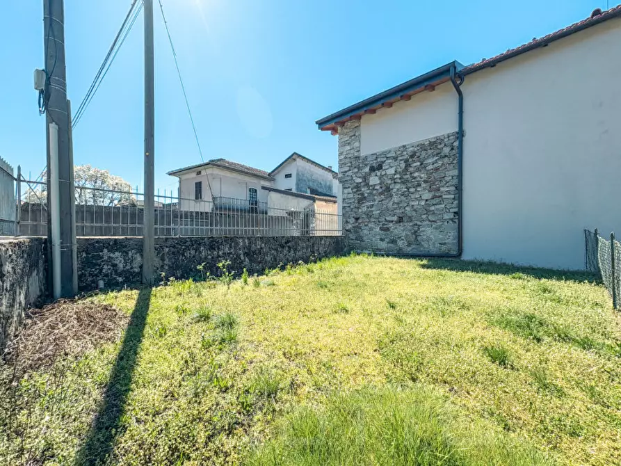 Immagine 11 di Magazzino in vendita  in via opagliolo 19 a San Maurizio D'opaglio