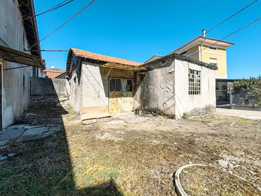 Immagine 13 di Magazzino in vendita  in via opagliolo 19 a San Maurizio D'opaglio