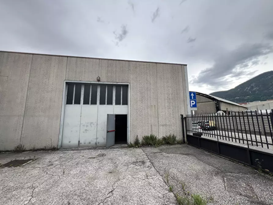 Immagine 2 di Capannone industriale in affitto  in Via del Commercio a Trento