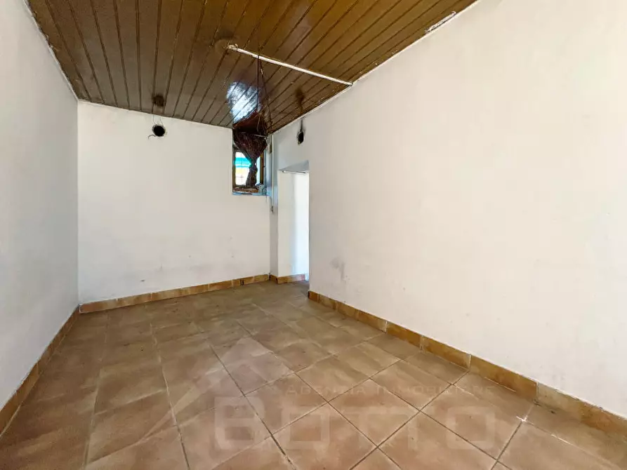 Immagine 12 di Rustico / casale in vendita  in via opagliolo 11 13 a San Maurizio D'opaglio