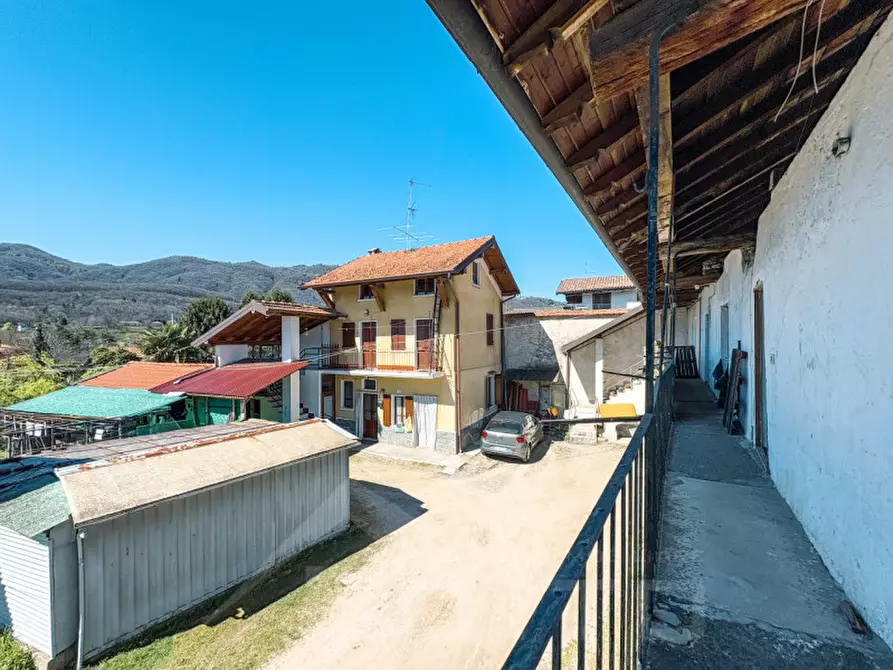 Immagine 16 di Rustico / casale in vendita  in via opagliolo 11 13 a San Maurizio D'opaglio