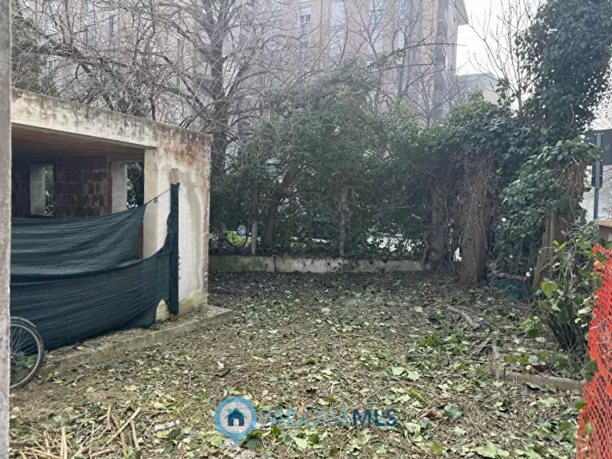 Immagine 17 di Casa indipendente in vendita  in Via Tirana 13 a Padova