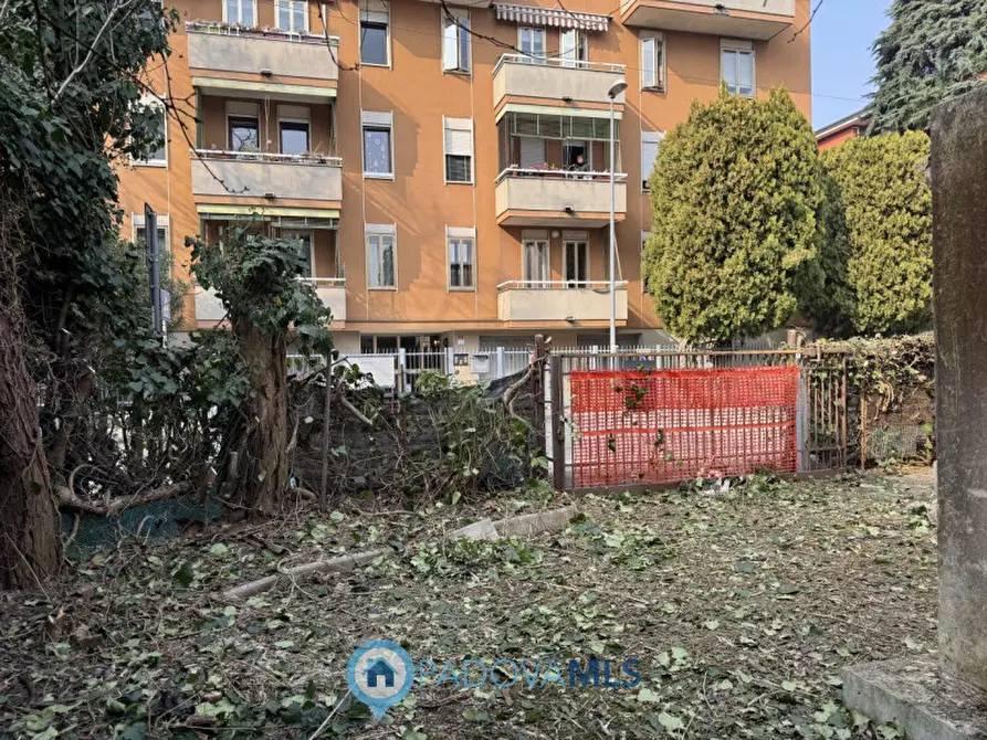 Immagine 18 di Casa indipendente in vendita  in Via Tirana 13 a Padova
