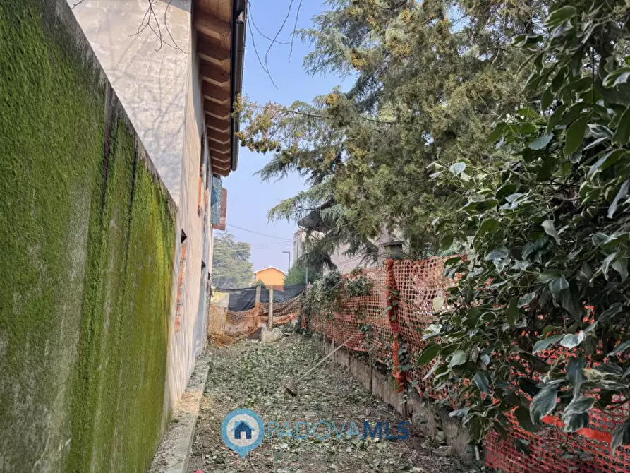 Immagine 19 di Casa indipendente in vendita  in Via Tirana 13 a Padova