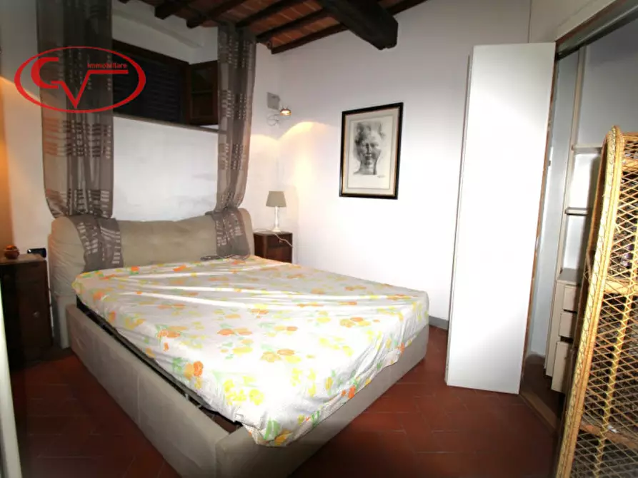 Immagine 8 di Appartamento in vendita  in Via Ammiraglio Ernesto Burzagli a Montevarchi