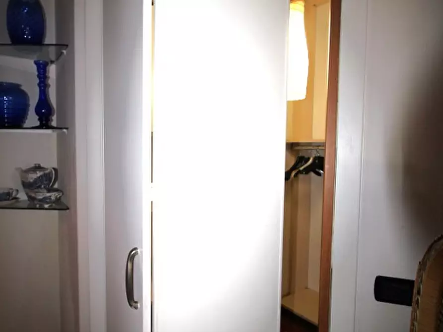 Immagine 10 di Appartamento in vendita  in Via Ammiraglio Ernesto Burzagli a Montevarchi