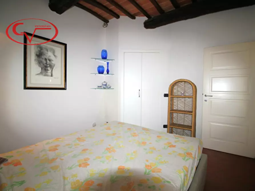 Immagine 11 di Appartamento in vendita  in Via Ammiraglio Ernesto Burzagli a Montevarchi