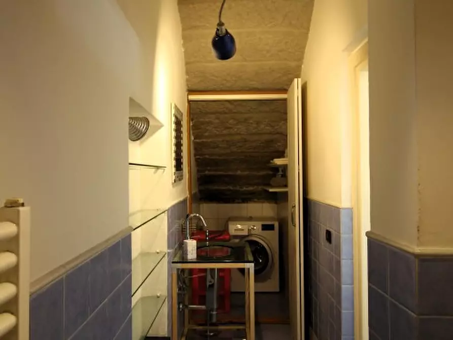 Immagine 15 di Appartamento in vendita  in Via Ammiraglio Ernesto Burzagli a Montevarchi