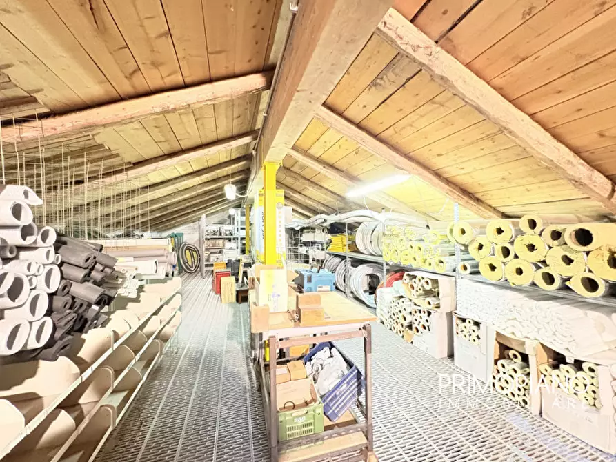 Immagine 7 di Magazzino in vendita  in Via alla Grotta a Cavareno