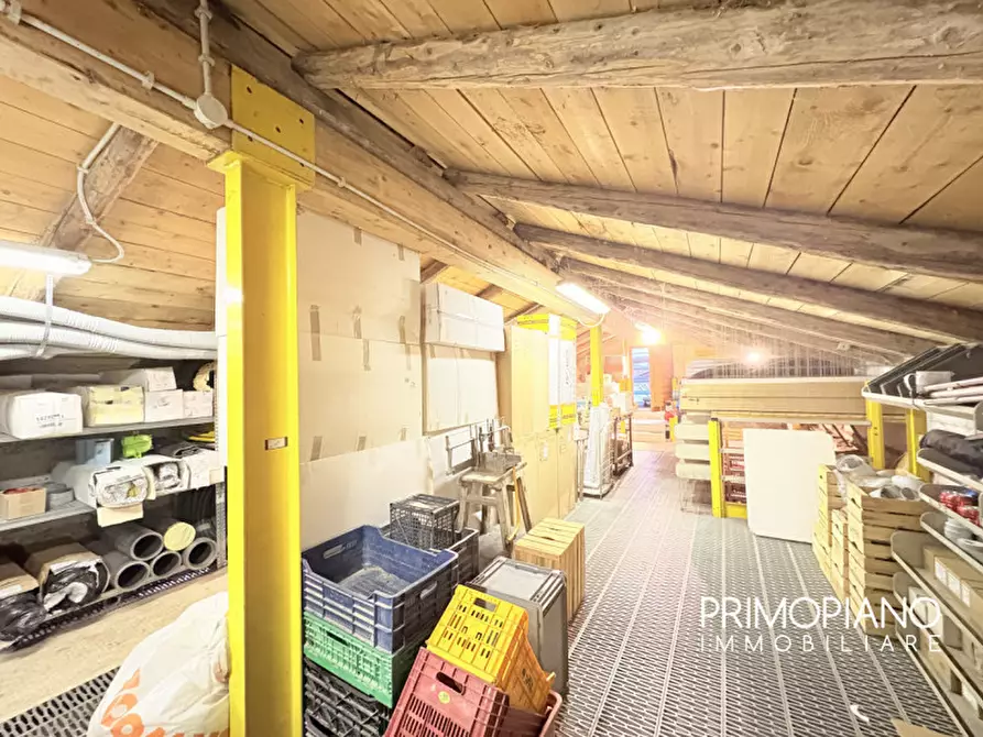 Immagine 8 di Magazzino in vendita  in Via alla Grotta a Cavareno