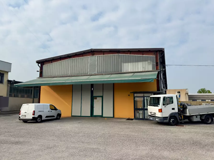 Immagine 18 di Capannone industriale in vendita  in Via Enrico Fermi a Selvazzano Dentro