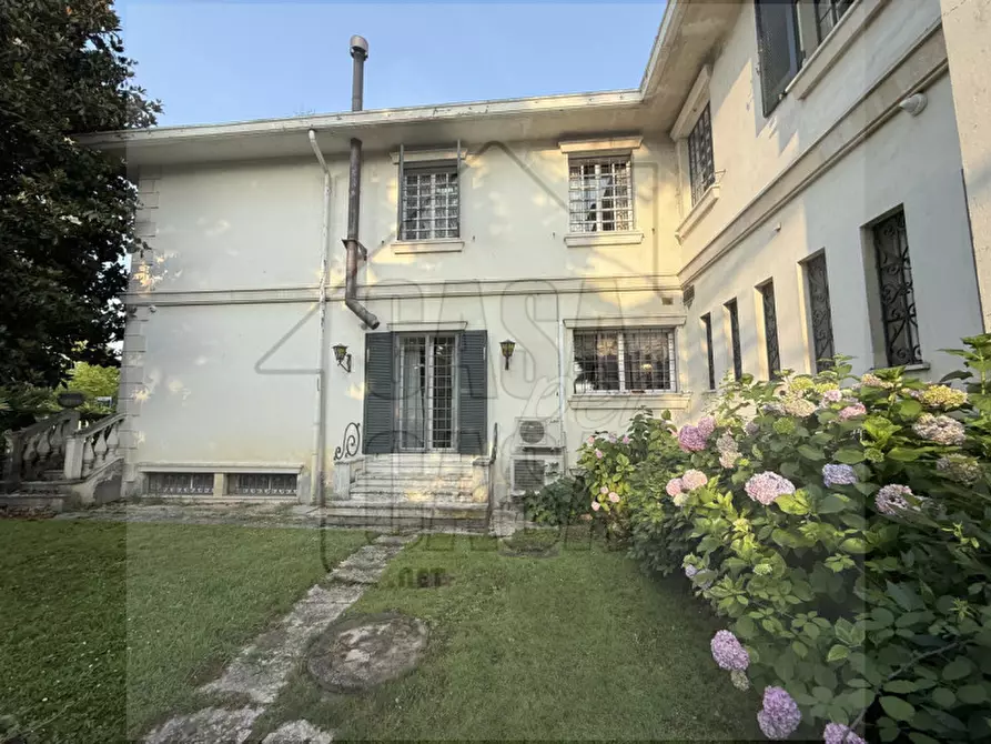 Immagine 41 di Casa indipendente in vendita  in Via Cernaia a Padova