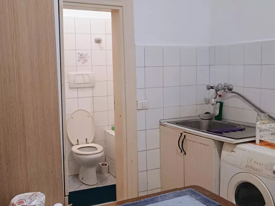 Immagine 8 di Appartamento in vendita  in Vicolo del Labaro a Roma