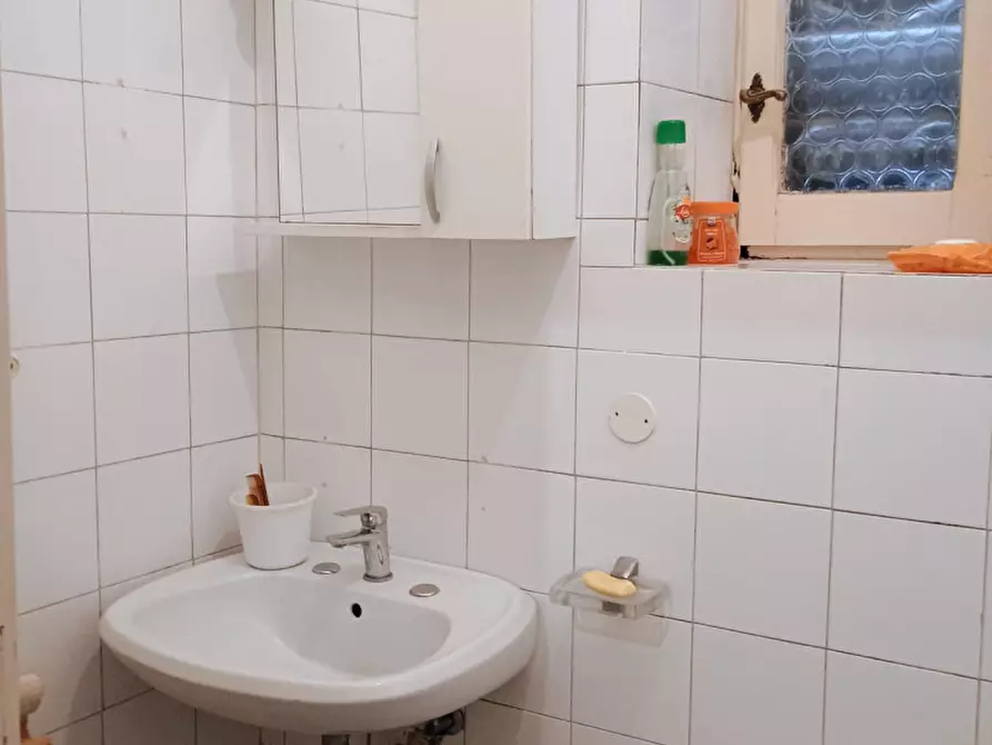 Immagine 9 di Appartamento in vendita  in Vicolo del Labaro a Roma