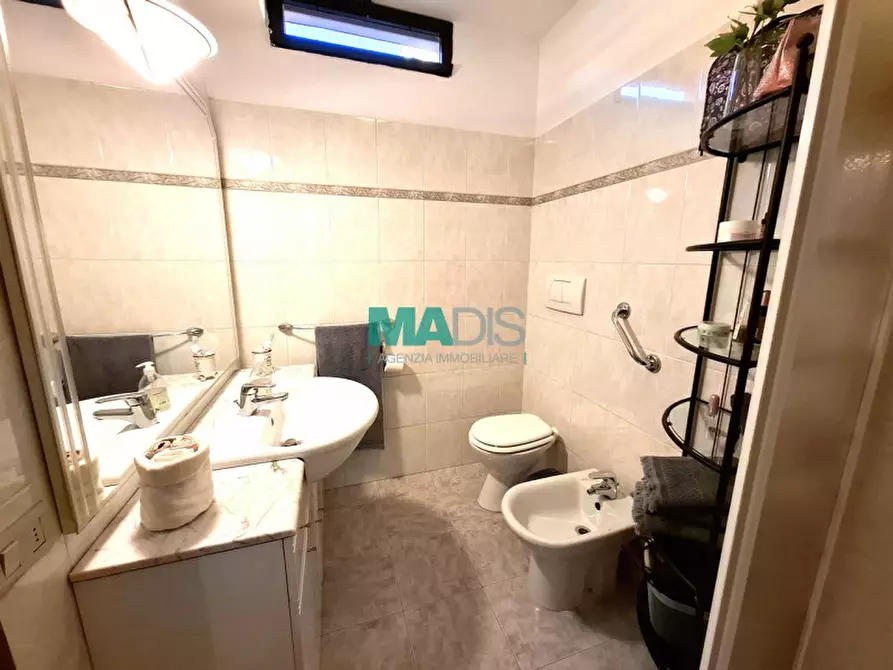 Immagine 18 di Casa indipendente in vendita  in Via Lorenzo da Prato a Prato