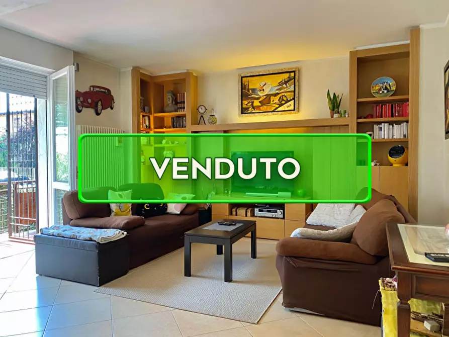 Immagine 1 di Appartamento in vendita  in Via Giovanni Pascoli 40 a Montichiari