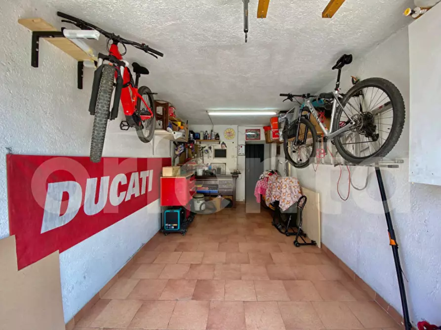 Immagine 16 di Appartamento in vendita  in Via Giovanni Pascoli 40 a Montichiari