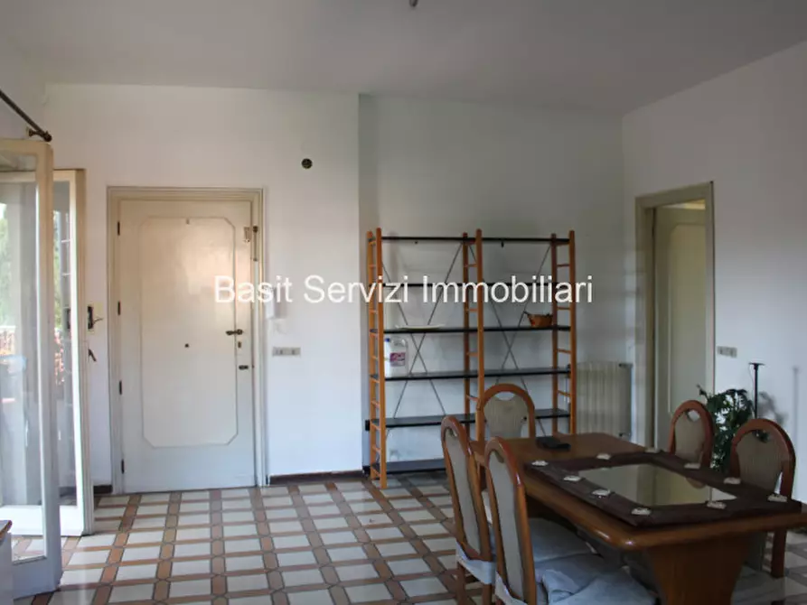 Immagine 6 di Appartamento in vendita  in Via Piave a Pomezia