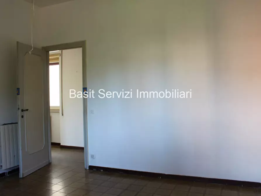 Immagine 11 di Appartamento in vendita  in Via Piave a Pomezia