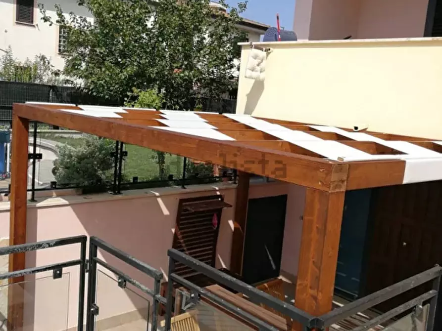 Immagine 7 di Villa in vendita  in VIA DELLA SORGENTE a Sermoneta