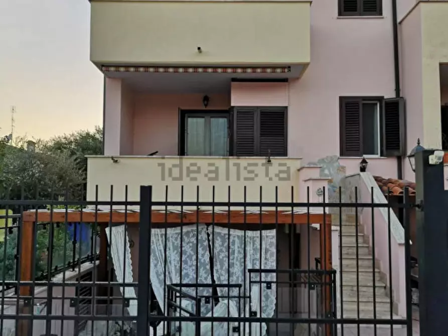 Immagine 20 di Villa in vendita  in VIA DELLA SORGENTE a Sermoneta