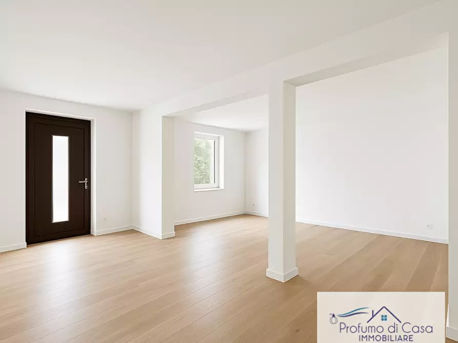 Immagine 6 di Casa trifamiliare in vendita  in Via Della Lupaia a Vaglia