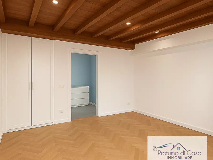 Immagine 10 di Casa trifamiliare in vendita  in Via Della Lupaia a Vaglia