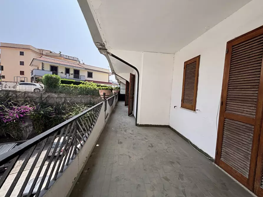 Immagine 8 di Appartamento in vendita  in Via Alcide De Gasperi 131 a Torre Del Greco