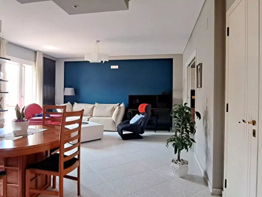 Immagine 6 di Appartamento in vendita  in VIA JEAN JACQUES ROUSSEAU n. 7 Piano 2 a Montescaglioso