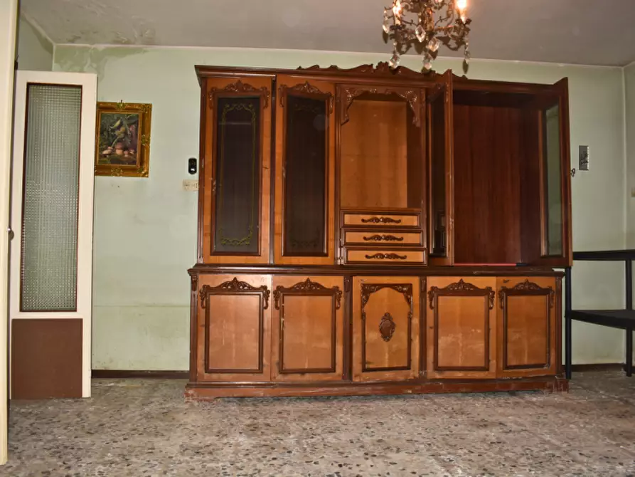 Immagine 33 di Villetta a schiera in vendita  in via Della chiesa a Brescello