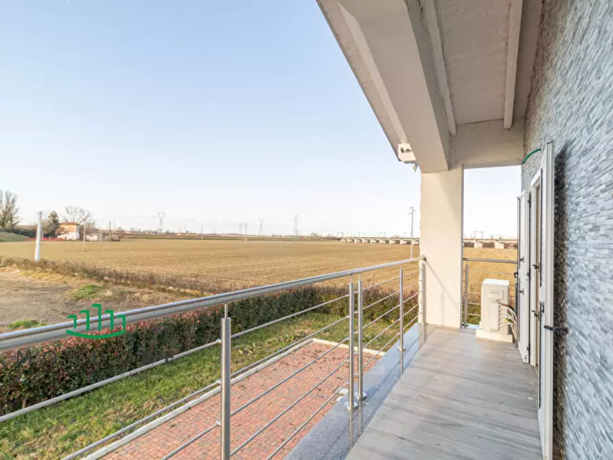 Immagine 10 di Villa in vendita  in Via Persicetana a Sala Bolognese