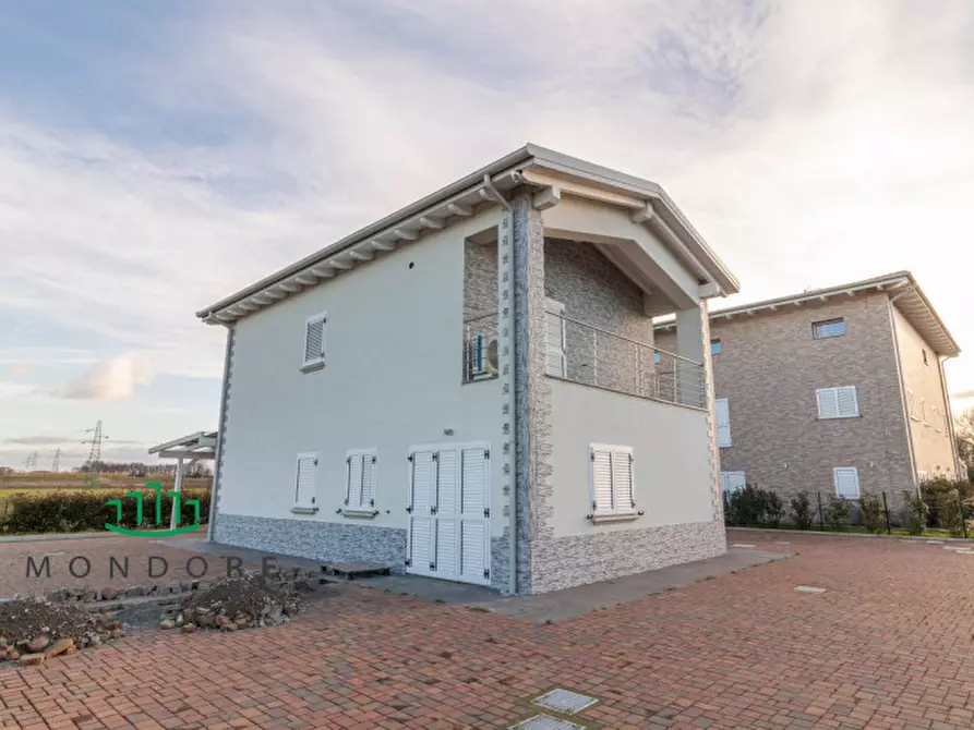 Immagine 25 di Villa in vendita  in Via Persicetana a Sala Bolognese