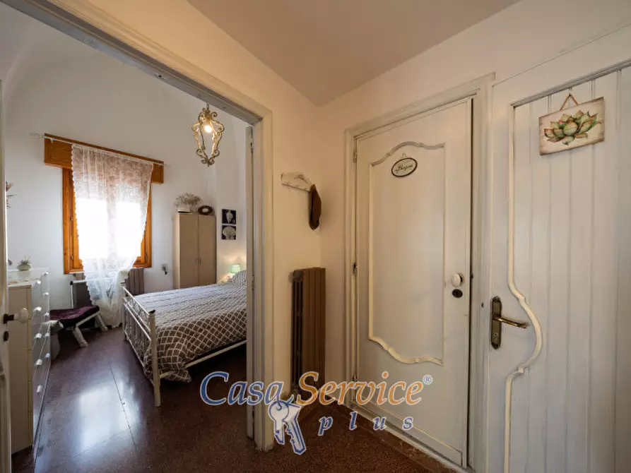 Immagine 11 di Casa indipendente in vendita  in Via Imbriani a Parabita