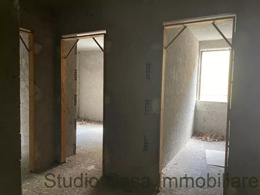 Immagine 6 di Palazzo in vendita  in Viale R.Margherita 38 a Marsico Nuovo