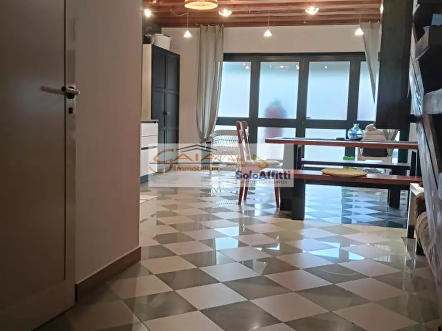 Immagine 2 di Negozio in vendita  a Mira