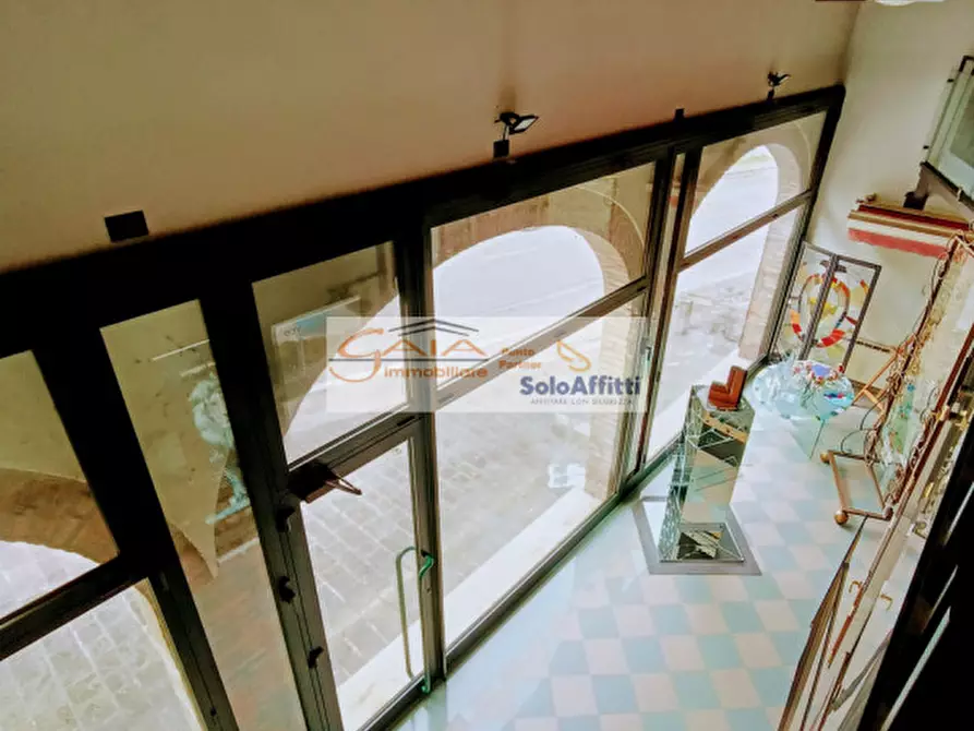 Immagine 11 di Negozio in vendita  a Mira