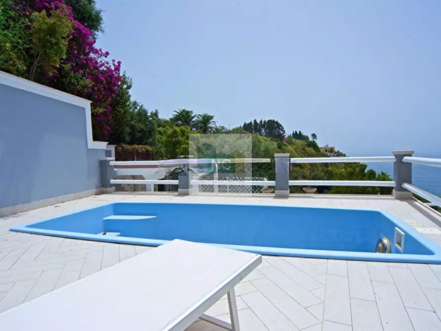 Immagine 5 di Casa bifamiliare in affitto  in via provinciale sant'angelo 55 a Serrara Fontana