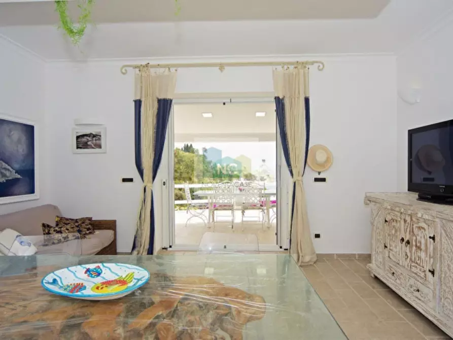 Immagine 7 di Casa bifamiliare in affitto  in via provinciale sant'angelo 55 a Serrara Fontana