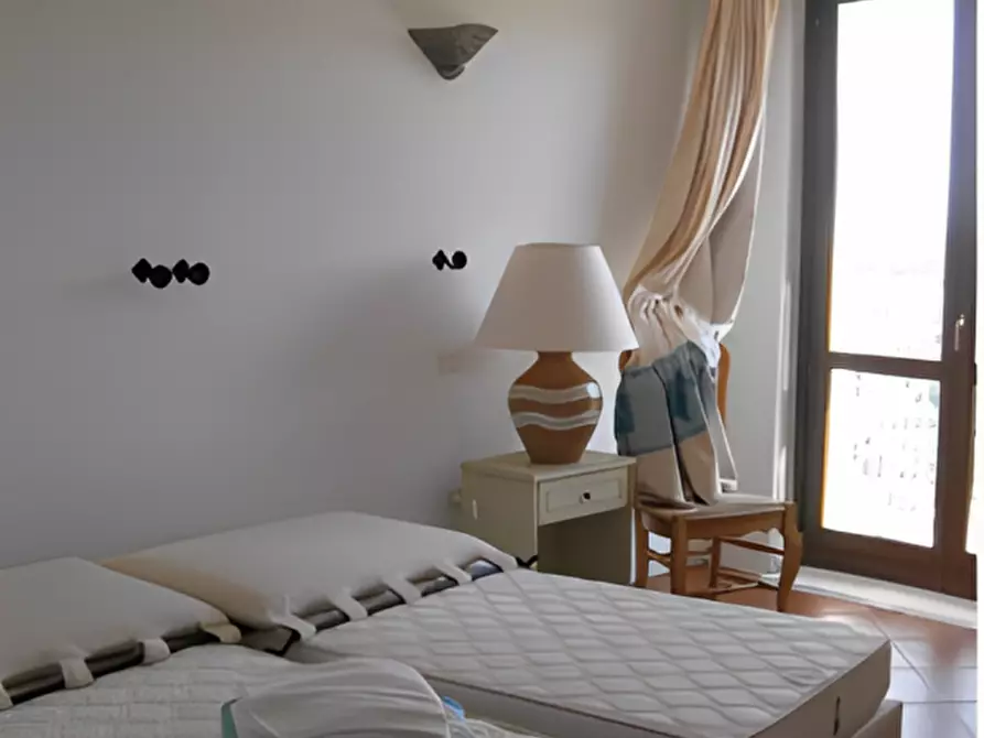 Immagine 5 di Hotel in vendita  in via Caprera n.19 a Luogosanto