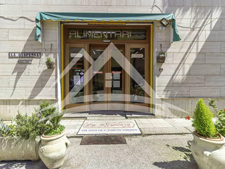 Immagine 3 di Attività commerciale in vendita  in Via Giotto 7 a Porto Torres