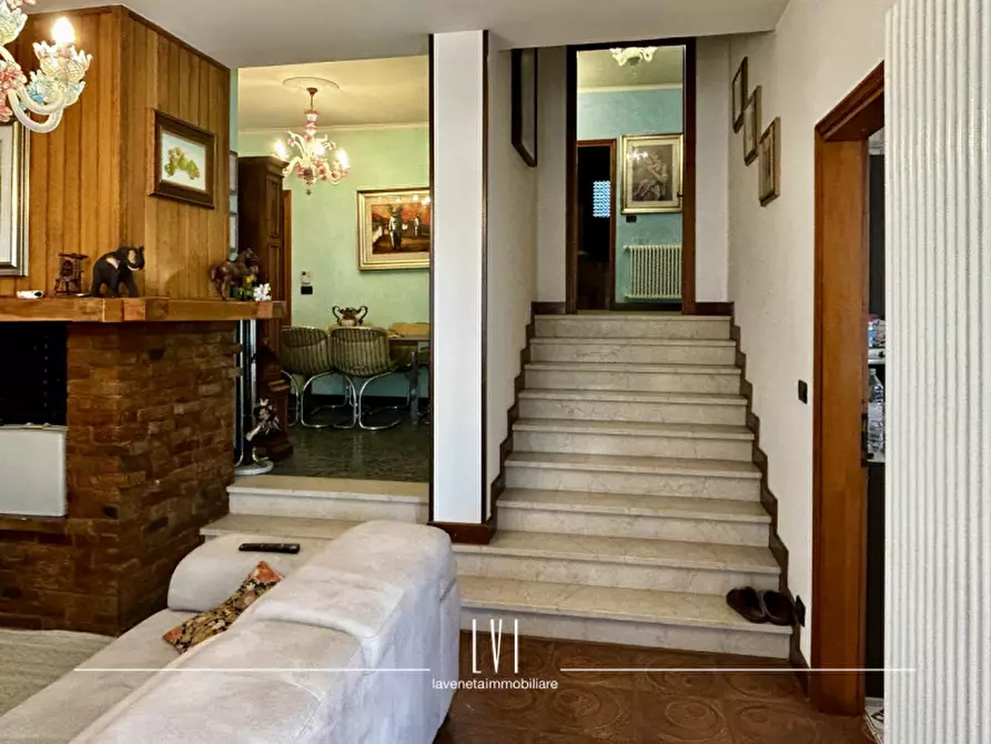 Immagine 7 di Casa bifamiliare in vendita  in via rossini 53 a Spinea