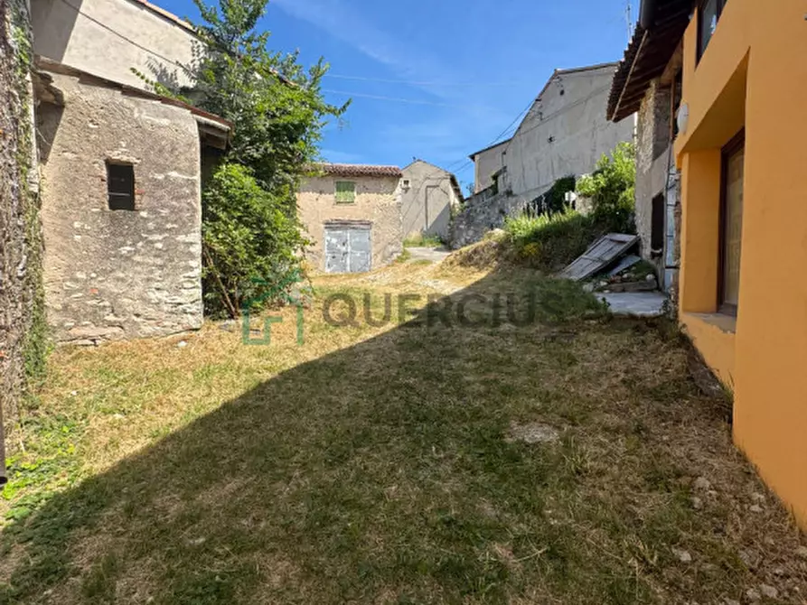 Immagine 4 di Rustico / casale in vendita  in via simoncelli a Tregnago