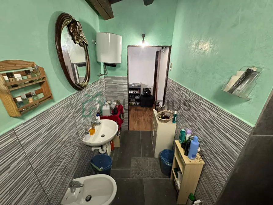 Immagine 12 di Rustico / casale in vendita  in via simoncelli a Tregnago