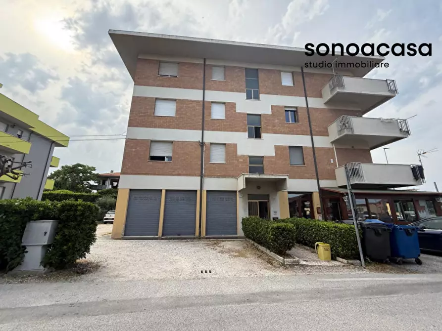 Immagine 27 di Appartamento in vendita  in Via Quattro Novembre 4 a Mondolfo