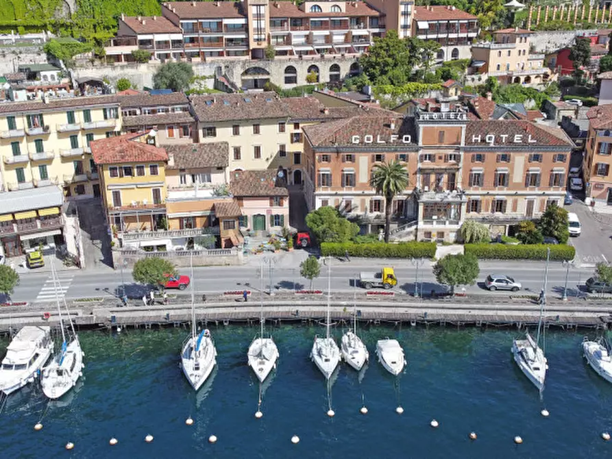 Immagine 5 di Hotel in vendita  in Via Aquilani a Toscolano-Maderno