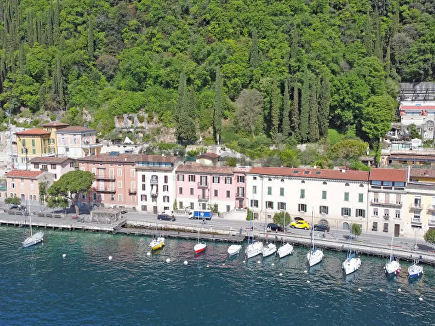 Immagine 8 di Hotel in vendita  in Via Aquilani a Toscolano-Maderno
