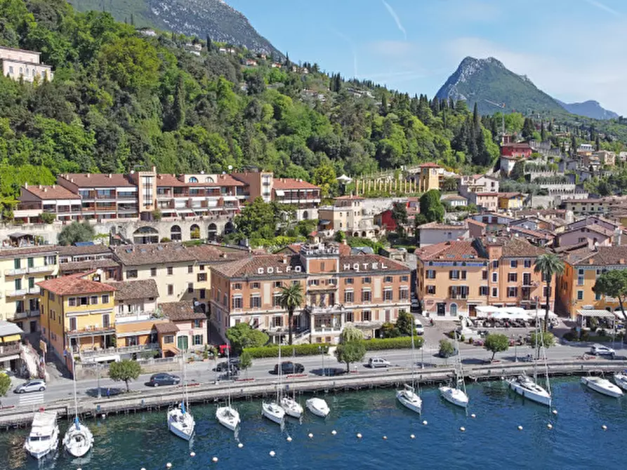 Immagine 11 di Hotel in vendita  in Via Aquilani a Toscolano-Maderno